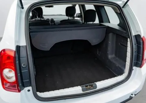 Renault Duster 2012, 1.6 L petrol, manual, front-wheel drive, 186,300 km, Kyiv - 7/10