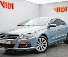 Volkswagen Passat CC 2010, 2 L petrol, manual, front-wheel drive, 211,300 km, Kyiv