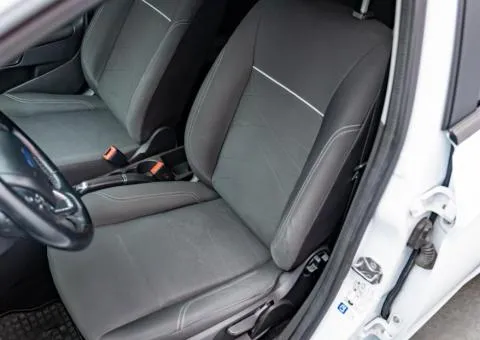 Ford Fiesta 2017, 1 L petrol, automatic, front-wheel drive, 145,900 km, Kyiv - 9/10