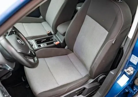 Volkswagen Golf 2013, 1.4 L petrol, automatic, front-wheel drive, 217,000 km, Kyiv - 9/10