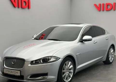 JAGUAR XF 2014, 2 л бензин, автомат, задний привод, 133 169 км, Киев - 1/10