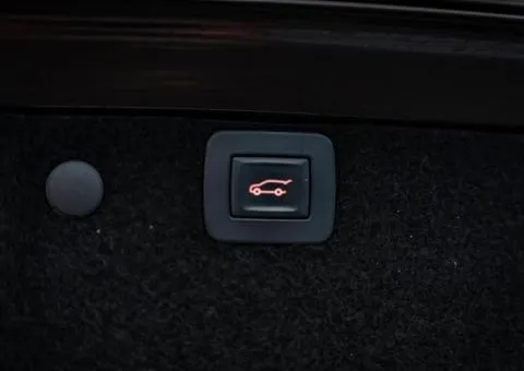 Opel Insignia 2013, 2 L diesel, automatic, front-wheel drive, 215,400 km, Kyiv - 8/10