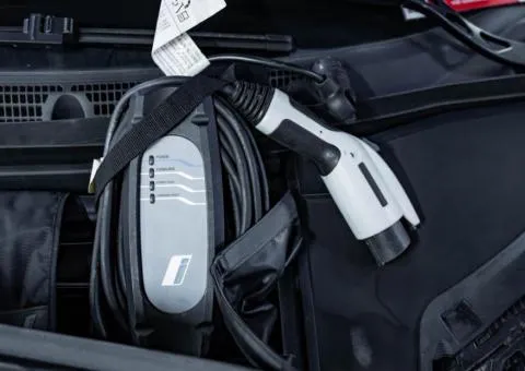 Renault Sandero StepWay 2019, 0.9 L petrol, automatic, front-wheel drive, 107,400 km, Kyiv - 9/10