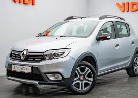 Renault Sandero StepWay 2019, 0.9 L petrol, automatic, front-wheel drive, 107,400 km, Kyiv - 10/10