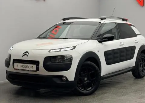 Citroen C4 Cactus 2017, 1.2 L petrol, automatic, front-wheel drive, 93,900 km, Kyiv - 1/10
