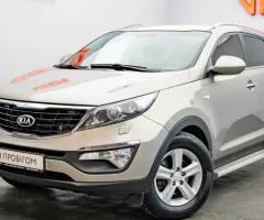 Kia Sportage 2015, 1.7 L diesel, manual, front-wheel drive, 126,000 km, Kyiv