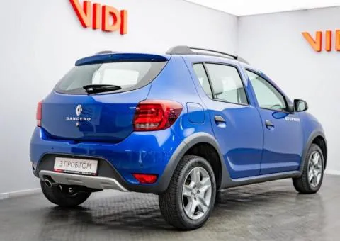 Renault Sandero StepWay 2021, 0.9 L petrol, automatic, front-wheel drive, 41,720 km, Kyiv - 2/10