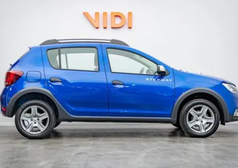 Renault Sandero StepWay 2021, 0.9 L petrol, automatic, front-wheel drive, 41,720 km, Kyiv - 4/10