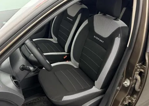 Renault Sandero StepWay 2021, 0.9 L petrol, automatic, front-wheel drive, 46,700 km, Kyiv - 9/10