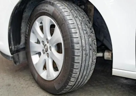 Opel Astra 2019, 1.4 л бензин, механіка, 118 600 км, Київ - 8/10