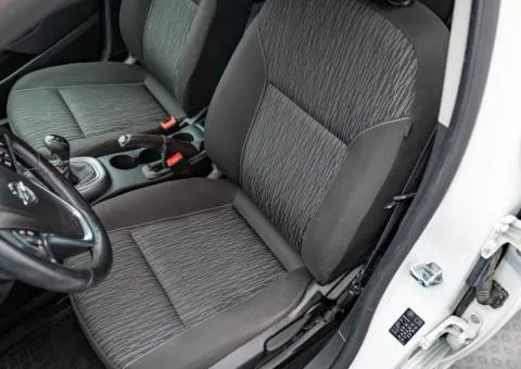 Opel Astra 2019, 1.4 л бензин, механіка, 118 600 км, Київ - 9/10