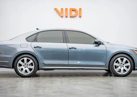 Volkswagen Passat 2017, 3.6 L LPG + petrol, automatic, front-wheel drive, 171,300 km, Kyiv - 4/10