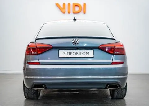 Volkswagen Passat 2017, 3.6 L LPG + petrol, automatic, front-wheel drive, 171,300 km, Kyiv - 6/10