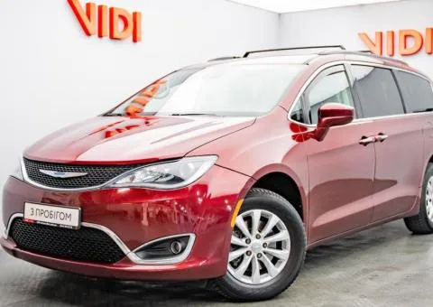 Chrysler Pacifica 2018, 3.6 L petrol, automatic, front-wheel drive, 144,600 km, Kyiv - 1/10