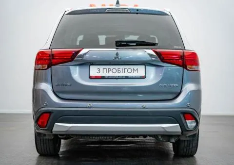 Mitsubishi Outlander 2017, 2.4 L petrol, automatic, all-wheel drive, 130,500 km, Kyiv - 6/10