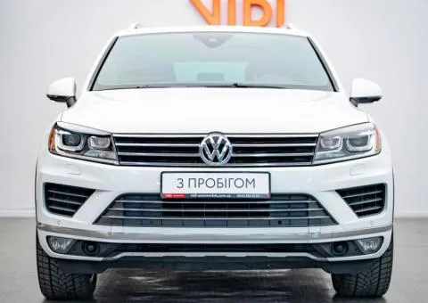 Volkswagen Touareg 2016, 3.6 л бензин, автомат, повний привід, 144 500 км, Київ - 2/10