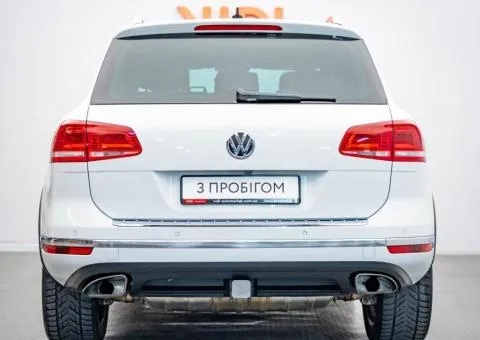 Volkswagen Touareg 2016, 3.6 л бензин, автомат, повний привід, 144 500 км, Київ - 3/10