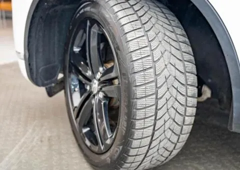 Volkswagen Touareg 2016, 3.6 л бензин, автомат, повний привід, 144 500 км, Київ - 7/10