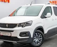 Peugeot Rifter 2021, 1.5 L diesel, automatic, front-wheel drive, 95,280 km, Kyiv