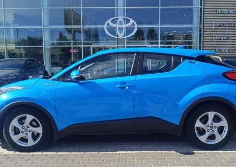 Toyota C-HR 2019, 1.8 L hybrid, CVT, front-wheel drive, 104,957 km, Kyiv - 3/10