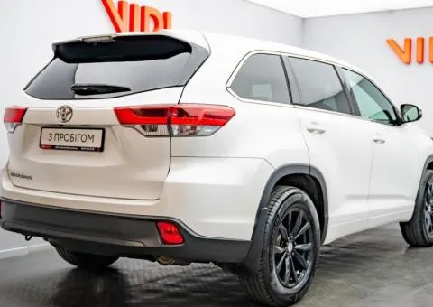 Toyota HIGHLANDER 2017, 2.7 L petrol, automatic, front-wheel drive, 178,400 km, Kyiv - 2/10