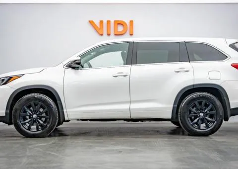 Toyota HIGHLANDER 2017, 2.7 L petrol, automatic, front-wheel drive, 178,400 km, Kyiv - 3/10