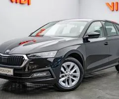 Skoda Octavia 2021, 2 L diesel, automatic, front-wheel drive, 96,300 km, Kyiv