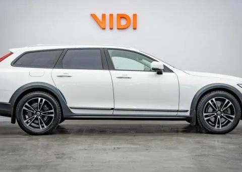 Volvo V90 Cross Country 2018, 2 L diesel, automatic, all-wheel drive, 203,900 km, Kyiv - 4/10