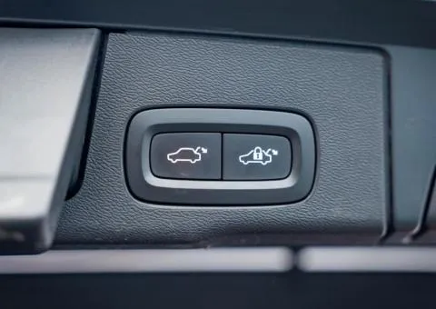 Volvo XC60 2020, 2 L diesel, automatic, all-wheel drive, 177,500 km, Kyiv - 7/10