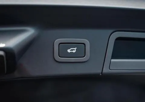 LAND ROVER RANGE ROVER VELAR 2017, 2 L diesel, automatic, all-wheel drive, 104,200 km, Kyiv - 8/10