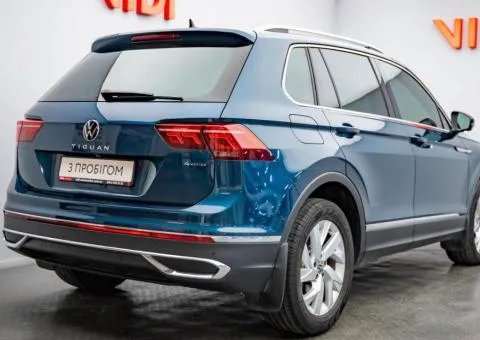 Volkswagen Tiguan 2021, 2 L petrol, automatic, all-wheel drive, 76,600 km, Kyiv - 2/10