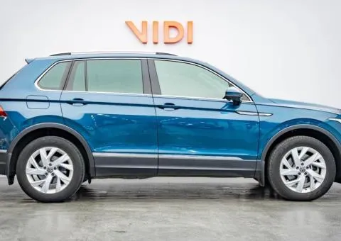 Volkswagen Tiguan 2021, 2 L petrol, automatic, all-wheel drive, 76,600 km, Kyiv - 4/10
