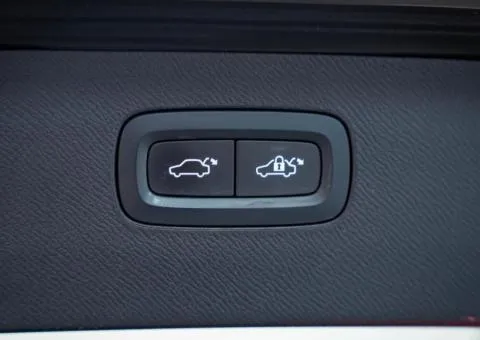 Volvo XC90 2022, 2.0 L diesel, automatic, all-wheel drive, 107,960 km, Kyiv - 8/10