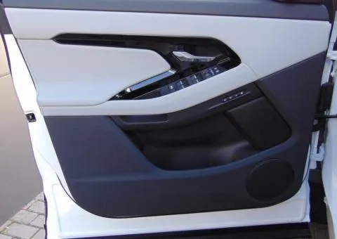 LAND ROVER RANGE ROVER EVOQUE 2026, 2 L diesel, automatic, all-wheel drive, 5,138 km, Kyiv - 7/10
