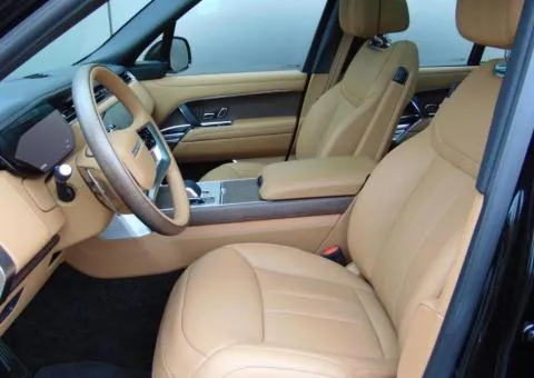 LAND ROVER RANGE ROVER 2025, 4.4 L petrol, automatic, all-wheel drive, 17,044 km, Kyiv - 10/10