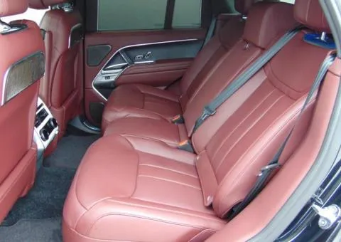 LAND ROVER RANGE ROVER 2025, 4.4 L petrol, automatic, all-wheel drive, 5,933 km, Kyiv - 3/10