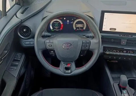 Toyota C-HR 2025, 2 L hybrid, CVT, front-wheel drive, 3,299 km, Kyiv - 9/10