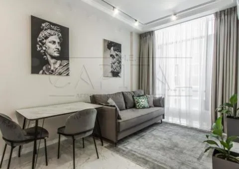 2-room apartment for rent, 50 m², Novopecherski Lypky residential complex, Drahomyrova St, Kyiv - 1/10