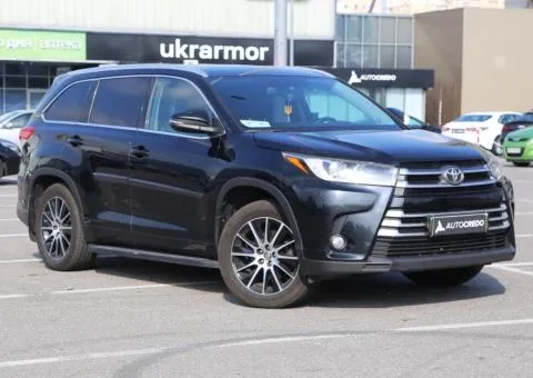 Toyota Highlander 2019, газ/бензин, автомат, полный привод, 136 тыс. км, Киев