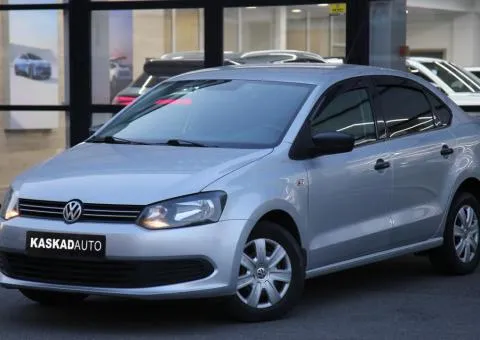 Volkswagen Polo 2012, бензин, механика, передний привод, 115 тыс. км, Харьков