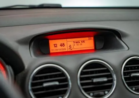 Peugeot 308 2010, 1.6 L petrol, automatic, front-wheel drive, 207,300 km, Kyiv - 5/10