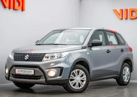 Suzuki Vitara 2018, 1.6 L petrol, manual, front-wheel drive, 197,600 km, Kyiv - 1/10