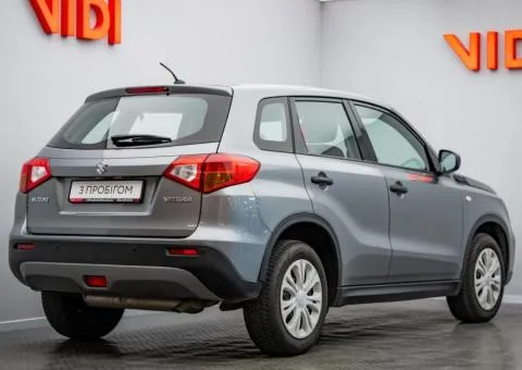 Suzuki Vitara 2018, 1.6 L petrol, manual, front-wheel drive, 197,600 km, Kyiv - 2/10