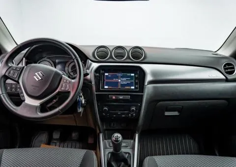 Suzuki Vitara 2019, 1 л бензин, механика, полный привод, 80 400 км, Киев - 10/10
