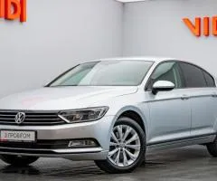 Volkswagen Passat 2017, 1.4 л бензин, автомат, передний привод, 133 170 км, Киев