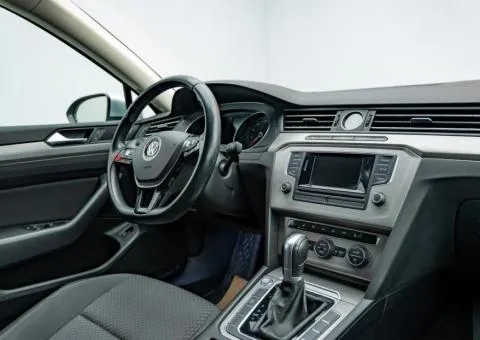 Volkswagen Passat 2017, 1.4 л бензин, автомат, передний привод, 133 170 км, Киев - 10/10