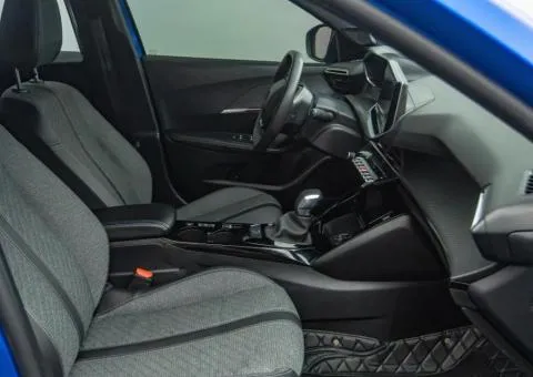 Peugeot 2008 2023, 1.2 л бензин, автомат, передний привод, 15 410 км, Киев - 10/10