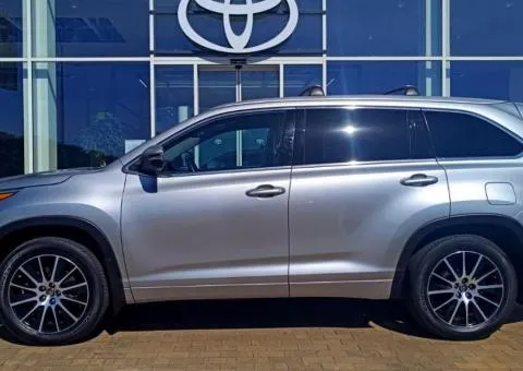 Toyota HIGHLANDER 2017, 3.5 л бензин, автомат, полный привод, 185 157 км, Киев - 3/10