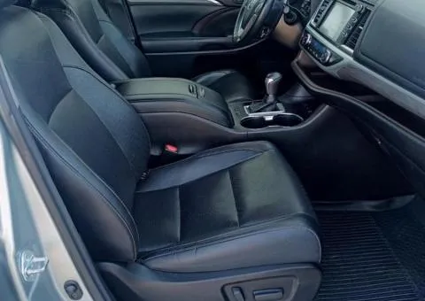 Toyota HIGHLANDER 2017, 3.5 л бензин, автомат, полный привод, 185 157 км, Киев - 6/10