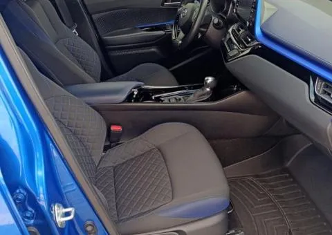 Toyota C-HR 2020, 2 л гибрид, CVT, передний привод, 55 975 км, Киев - 6/10